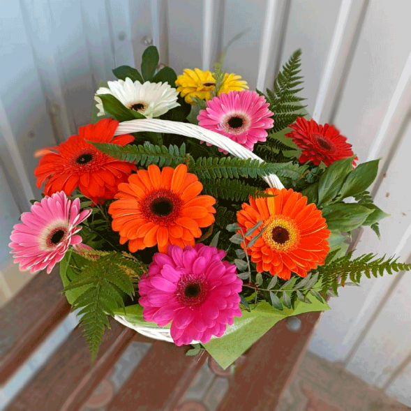 Корзина с герберами в Черноморском