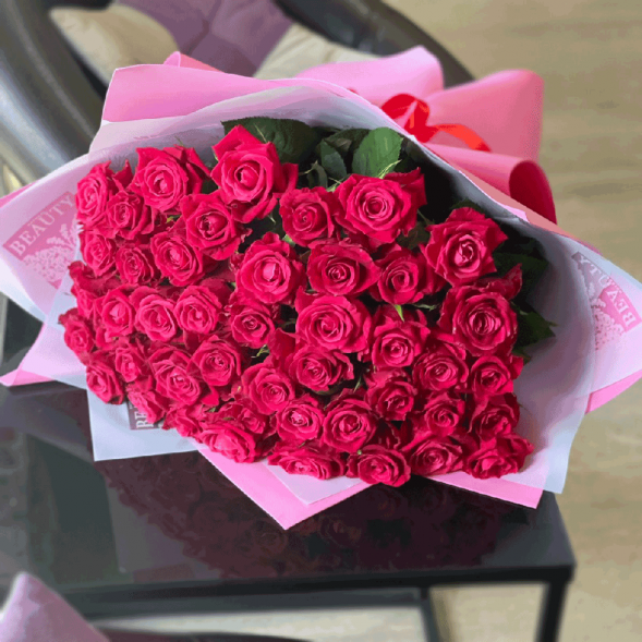 51 розовая роза в Черноморском