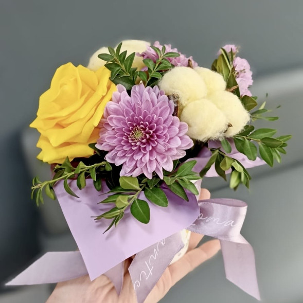 Цветы в стаканчике в Черноморском