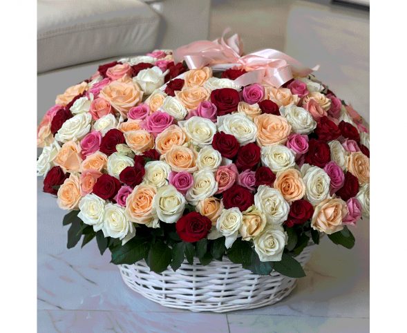 201 роза в корзине в Черноморском