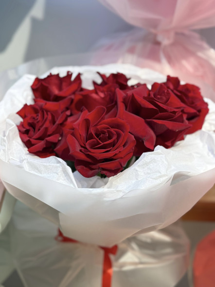 Букет из 5 французских роз в Черноморском