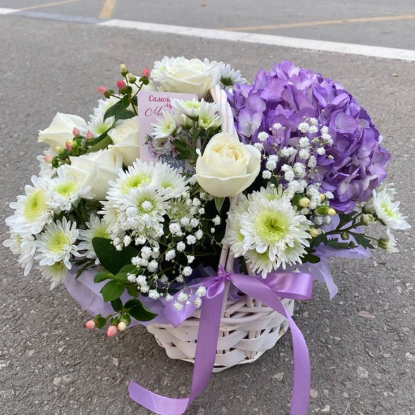 Композиция в корзине «Фиолетовый рай» в Черноморском